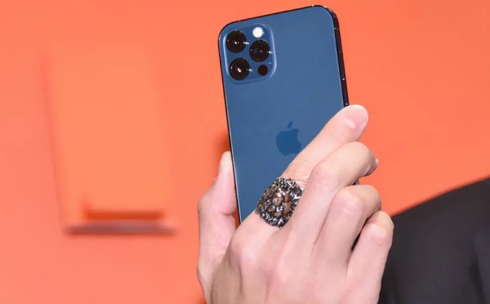 景宁苹果手机维修分享iPhone12系列重启方法教程 